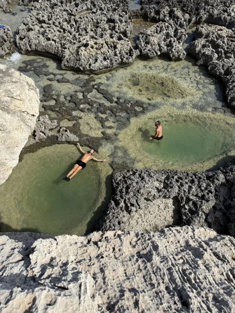 natural pools hike station 04