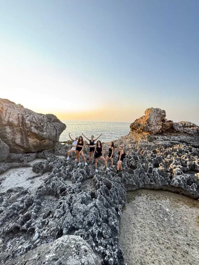 natural pools hike station 06