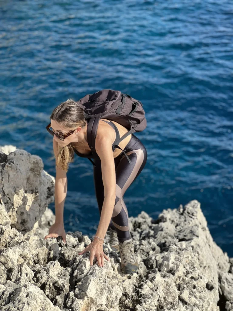 natural pool hike station beginner 04